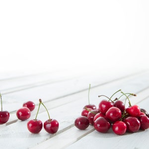 Cherries with rum fruit spread 50 g / 210 g image 3