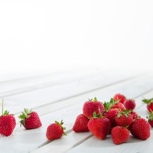 Strawberry gooseberry fruit spread 50 g / 210 g image 2