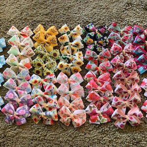 Random Assorted Small Floral Bows