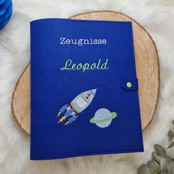 Certificate folder space rocket