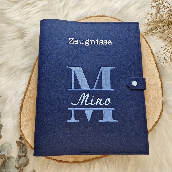 Zeugnismappe Monogramm, Buchstabe in blau