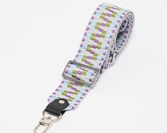 Sangle de sac CANDY / zigzag - gris/violet/vert/bleu clair