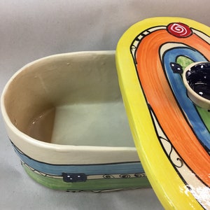 großer uriger ovaler Brottopf Brotkasten Brotdose chleb Keramik in verschiedenen Mustern Bild 4