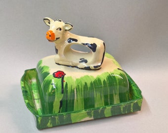 Ceramic butter dish for 250g butter with cow