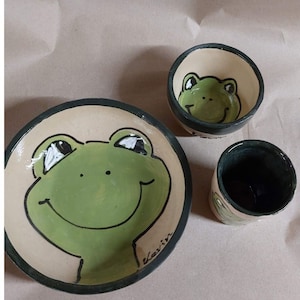 3-piece tableware set for children customizable with frog