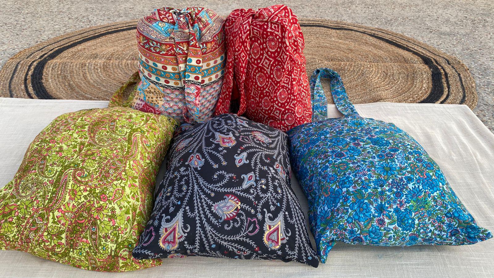 Recycled Indian Sari Silk Tote Bag: Eco-friendly Shopping Gift Bag, Size  15x20 Inches - Etsy Sweden