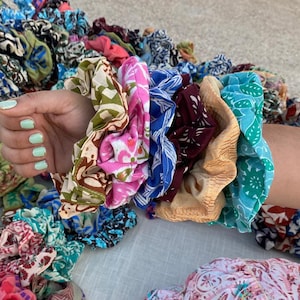 LOT 500 Hair Scrunchie, Soft & Stretchy Hair Tie Scrunchie, Cotton Printed Scrunchie, Gift Hair Accessory, Colourful Handblock Scrunchies