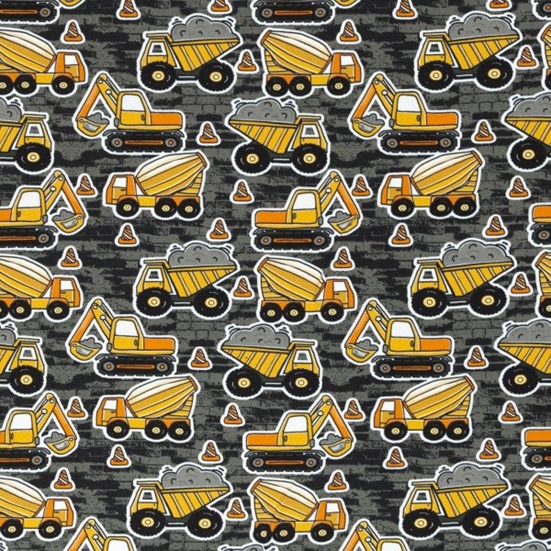 Puede incluir: Un patr&oacute;n sin costuras que presenta veh&iacute;culos de construcci&oacute;n amarillos sobre un fondo de ladrillo gris oscuro. El patr&oacute;n incluye camiones de volteo, mezcladoras de cemento y excavadoras. Los veh&iacute;culos est&aacute;n delineados en negro y tienen acentos naranjas. El patr&oacute;n se repite en toda la imagen.