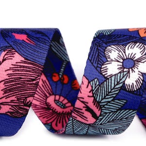 Sangle de 1,5 m, 2,50 EUR/mètre, bleu cobalt à motif floral, imprimée sur les deux faces, 38 mm
