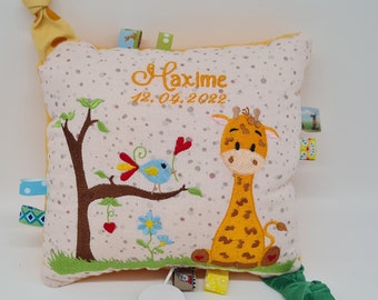 Spieluhr, Spieluhr Giraffe, Spieluhr Baby, Spieluhr mit Wunschmelodie, Kissen personalisiert, Geschenk zur Geburt, Kissen mit Namen