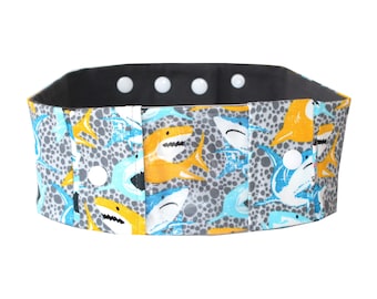 Sports band, with viewing window, insulin pump, pump bag, belly band, sharks