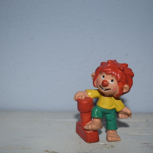 kleiner Vintage Pumuckl Figur,Hartplastik, Stempel