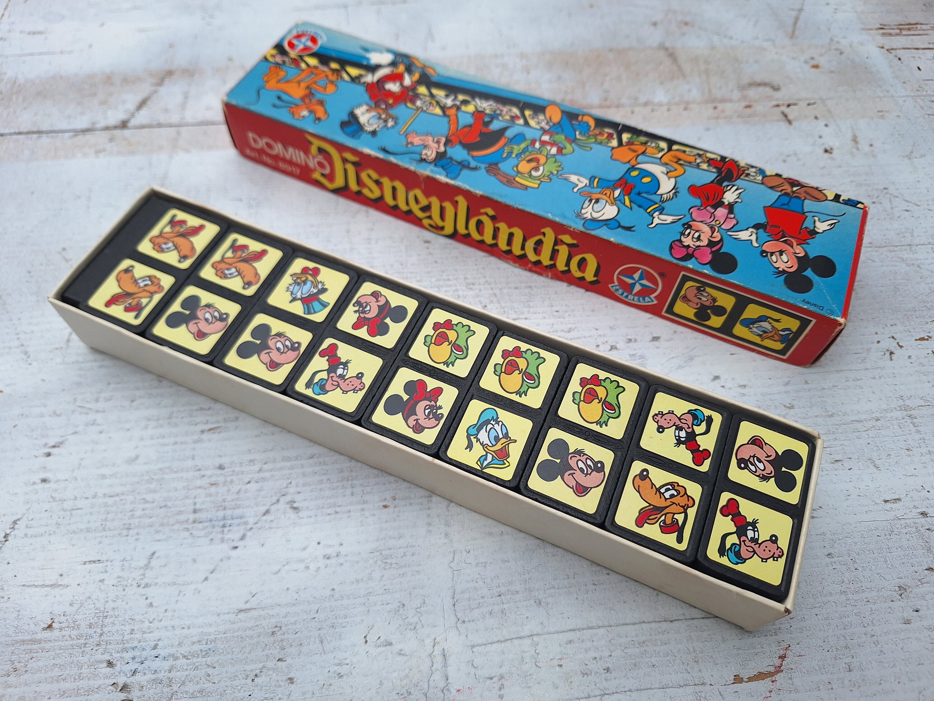 Disney vintage dominoes