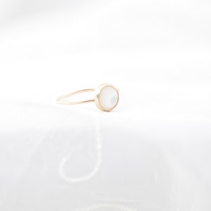 Gold ring, simple, minimalistic solid 14k Gold, minimalistic golden ring with mother of pearl, solid 14k Gold