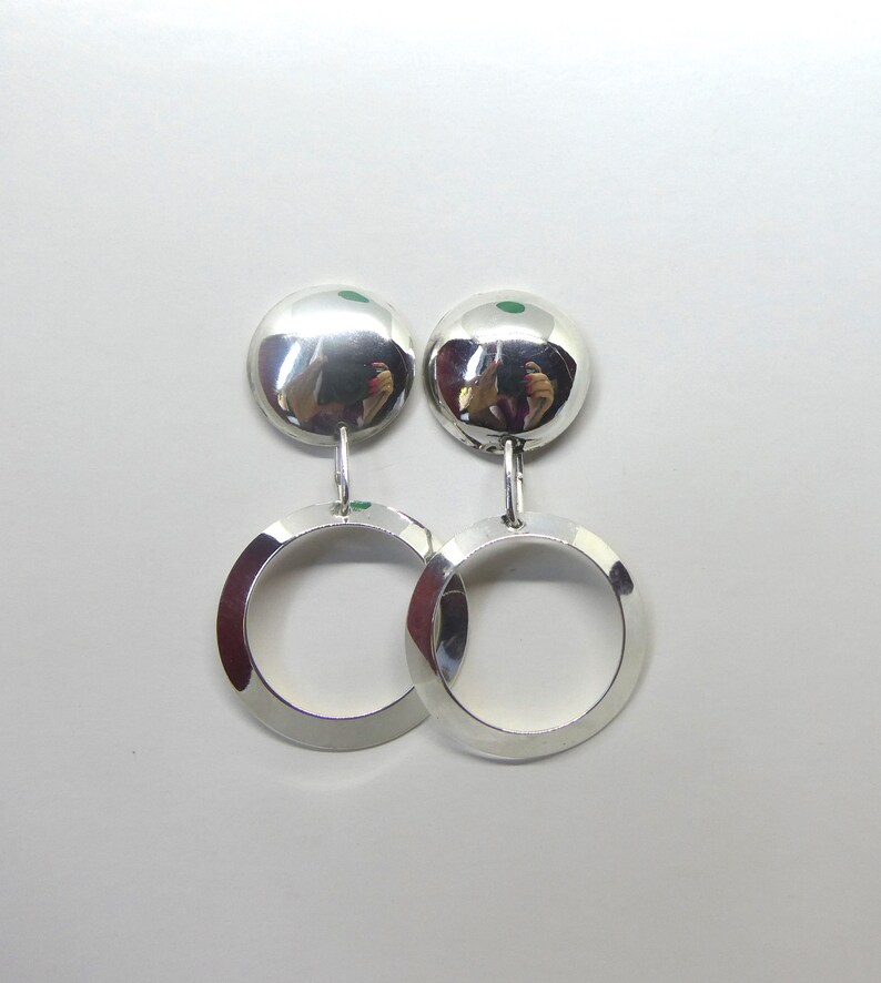 Sterling silver round earrings. image 1