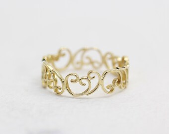 Heart ring made of delicate filigree, 18 carat, to combine or solo, collecting ring, stacking ring, goldsmith Kathi Breidenbach