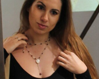 Collier Blanche-Neige, noir, blanc, rouge, bijou féerique, argent, bois, grenat, cristal de roche, fait main, ciselé, pièce unique