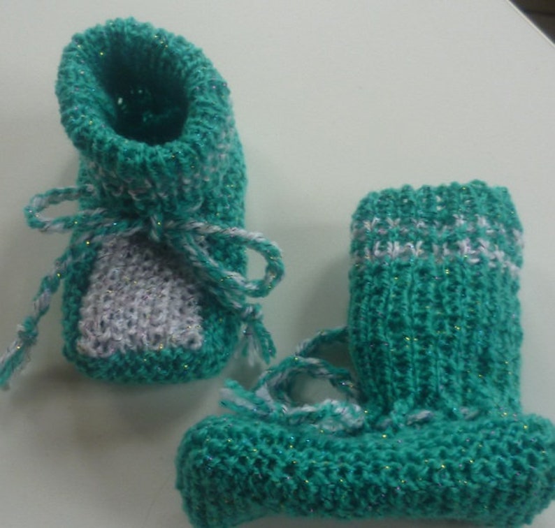 Mit liebe handgestrickte Baby-Strickschuhe Bild 1