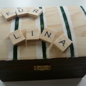 Regala uno scrigno del tesoro individualmente con il nome