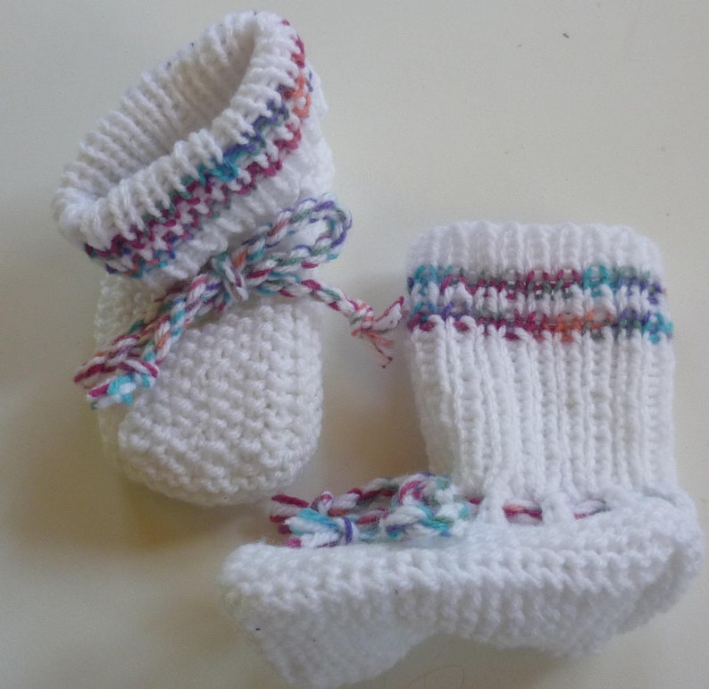 Mit liebe handgestrickte Baby-Strickschuhe Bild 1