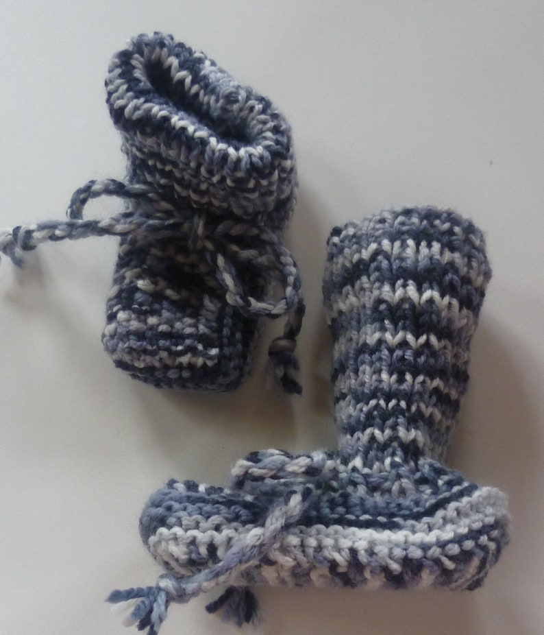 Mit liebe handgestrickte Baby-Strickschuhe Bild 1