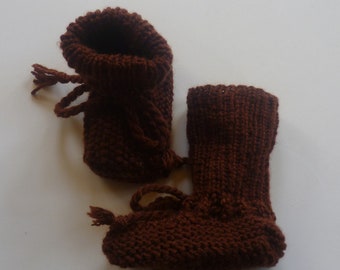 Mit liebe handgestrickte Baby-Strickschuhe