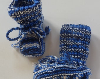 Mit liebe handgestrickte Baby-Strickschuhe