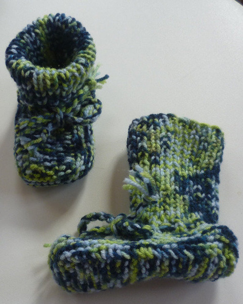 Mit liebe handgestrickte Baby-Strickschuhe Bild 1