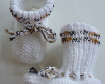 Mit liebe handgestrickte Baby-Strickschuhe