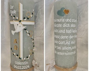 Taufkerze Rustik  190 x 68 mm hellgrün weiss salbeigrün dunkelgrün Gold Alpha Omega Kreuz Taube.  Wunschtext Psalm Taufspruch