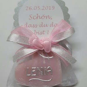 Regalo para invitadas jabón de leche de oveja corazón rosa para bautizo, comunión, boda. Individuales en color. Tarjetas con el texto deseado