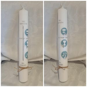 Kommunionkerze Taufkerze 40 x 4, 40 x 5, 35 x 5 cm weiß elfenbein silber salbei eukalyptusgrün Datum Taube Kreuz Blätter Kelch Noten