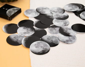 Sticker Moon, 40 pieces