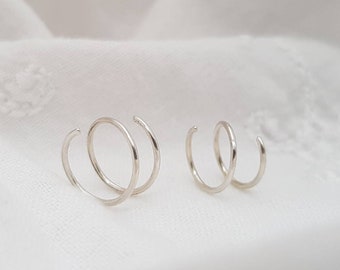 Spiral earrings for 1 ear hole "Minimalist" CURLY // Fake Double Piercing, recycled 925 silver, Sterling Silver spiral huggie hoops, Helix,