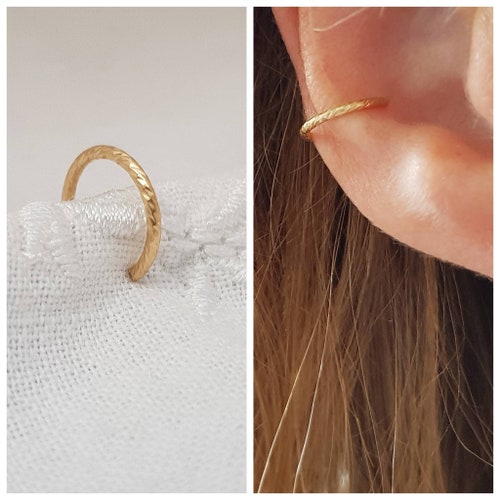 Örhänge "Minimalist Sparkle" Guldfylld örhänge, Fake Piercing Ring för örat, Örhängesklämma, Örhänge, Helix Manschett