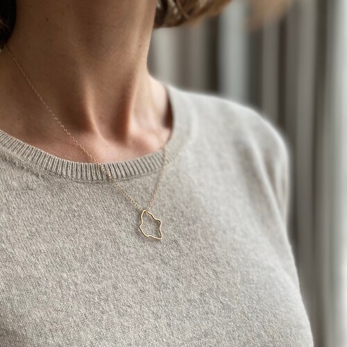 14K Gold Filled Pendant Necklace, Hammered Interchangeable Pendant in Organic Shape, Minimalist Necklace Pendant, Boho Jewelry