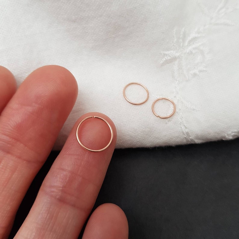 dünner Nasenring Rosegold Filled, Nasen Piercing Minimalist / Helix Piercing, Ohrring, Hoop, schmaler Ring Septum, Helix, zarter Hoop, 22g Bild 2