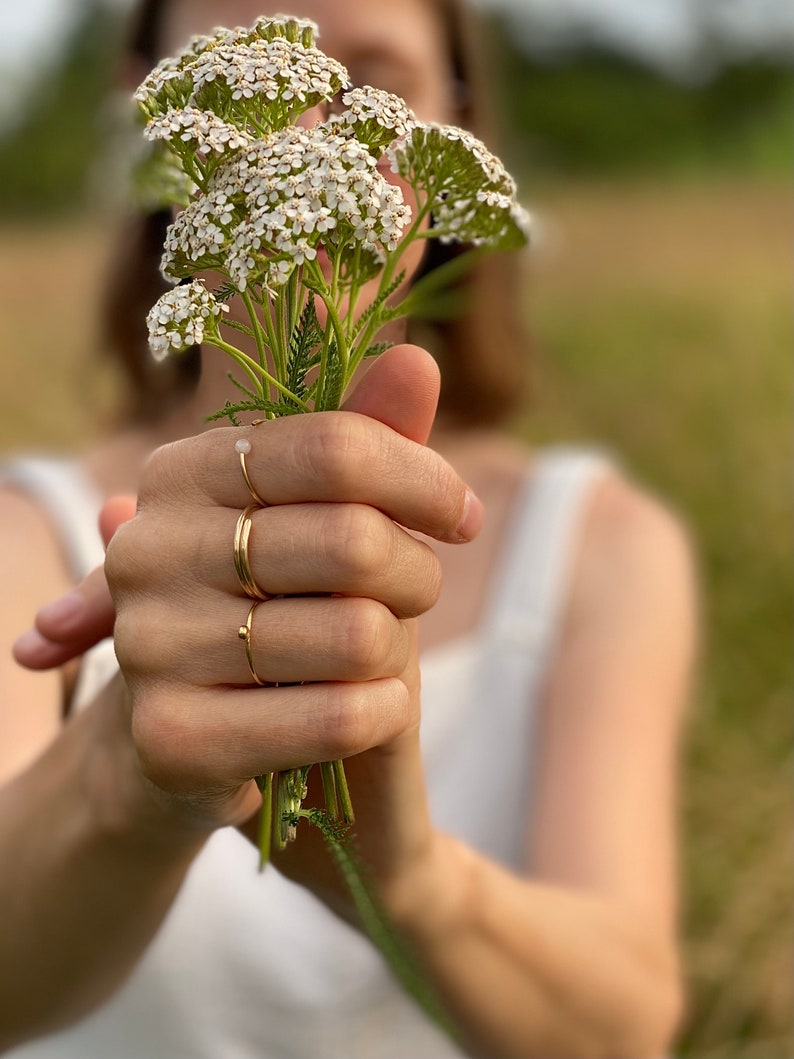 offener Ring 925 Silber Jewels ROSAQUARZ // minimalistischer Ring, schmaler Ring mit Perle, Ring mit Edelstein, Echtsilber, Rosenquarz Bild 5