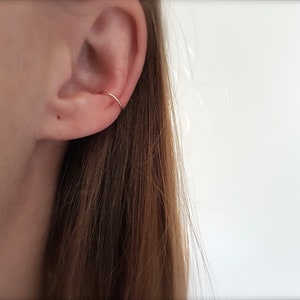 Ear Cuff Minimalist Rose Gold Filled // earcuff, Piercing Ring Fake, Piercing Ohr Fake, Ohrklemme, Ohrmanschette Rosegold, Helix Cuff Bild 3