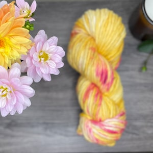 Hand Dyed Yarn, Super Bulky Yarn, Merino Wool - Super Bulky Yellow Gold Pink Green Yarn, Gold Yarn, Yellow Yarn, Pink Yarn, Green Yarn