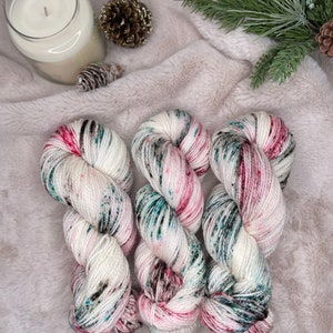 Hand Dyed Yarn, Worsted Yarn, Wool Yarn, Merino Wool - Speckled Yarn, Red Green Brown Yarn/Red Yarn/Green Yarn/Brown Yarn