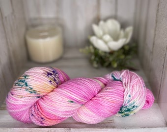 Hand Dyed Yarn, Worsted Yarn, Wool Yarn, Merino Wool - Speckled Yarn, Pink Purple Yellow Teal White Yarn/Pink Yarn/Teal Yarn/Purple Yarn