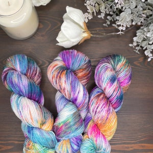 Hand Dyed Yarn, Worsted Yarn, Wool Yarn, Merino Wool - Speckled Yarn, Pink Teal Orange White Purple Yarn/Teal Yarn/Pink Yarn/Purple Yarn