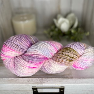 Hand Dyed Yarn, Worsted Yarn, Wool Yarn, Merino Wool - Speckled Yarn, Pink Purple Yellow Orange Green White Yarn/Purple Yarn/Pink Yarn