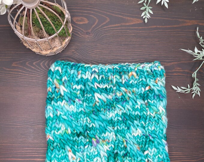Chunky Knit Merino Wool Cowl: Adult Zephyr Neck Warmer - Etsy