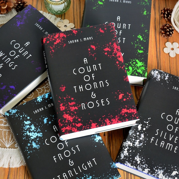 Offiziell lizenziert - ACOTAR - A Court of Thorns and Roses Schutzumschläge für die deutschen Hardcover | Bookish Merch - Sarah J. Maas