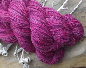 SUMMER LILACIA... hand-spun wool