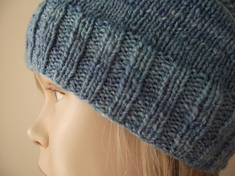 Beanie hat HEAVEN BLUE... hand-spun wool image 4