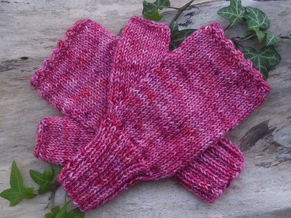Handcuffs PINK ORCHID Hand dyed wool Handcuffs PINK ORCHID Hand dyed wool