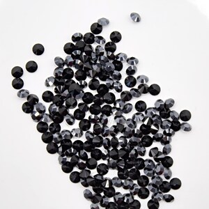 Jet Hematite Swarovski Crystal, 1028 PP18 /PP21 Xilion Chaton Jet Hematite Crystal, Pointed Back Swarovski Crystal
